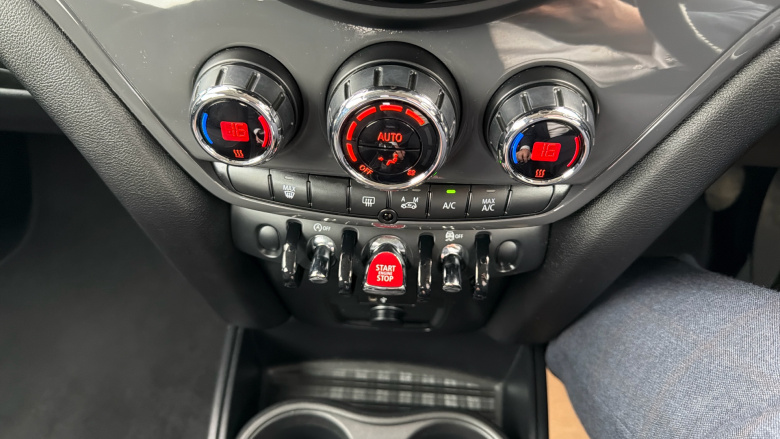 MINI Countryman 1.5 Cooper 5dr Petrol Hatchback